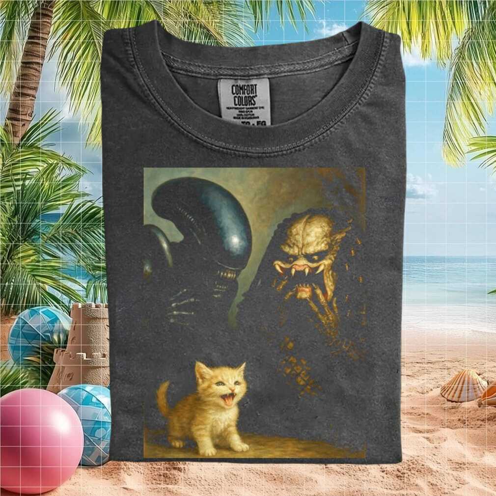 Alien Vs Predator Kitten Cute Funny Pop Culture Graphic T Shirt - Limotees LLC