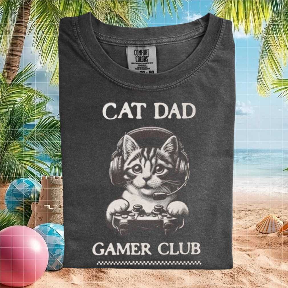 Cat Dad Gamer Club Retro Vintage Graphic T Shirt - Limotees LLC