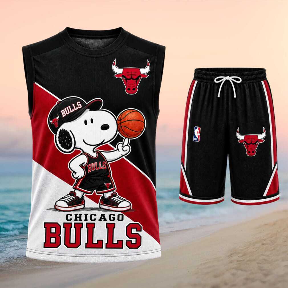 Chicago Bulls Snoopy Basketball Shirt