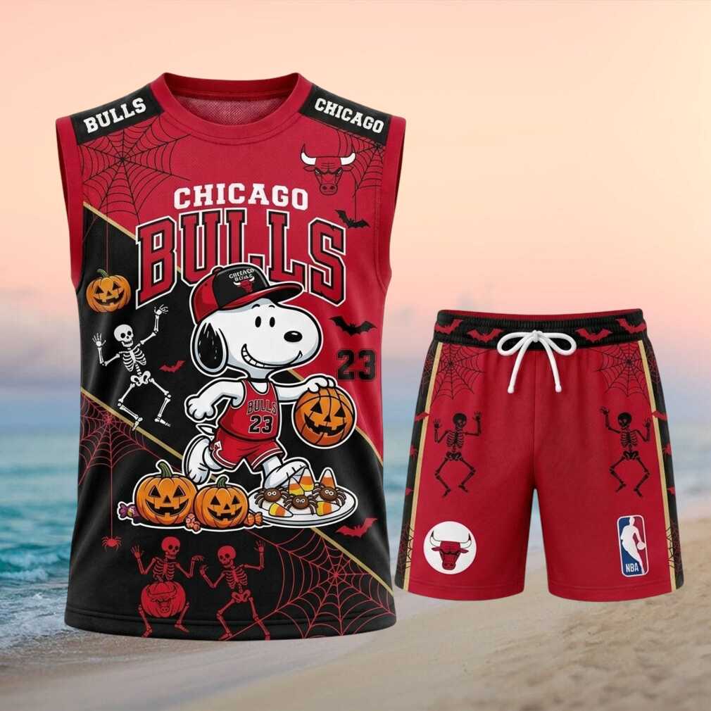 Chicago Bulls Snoopy Halloween Basketball Shirt