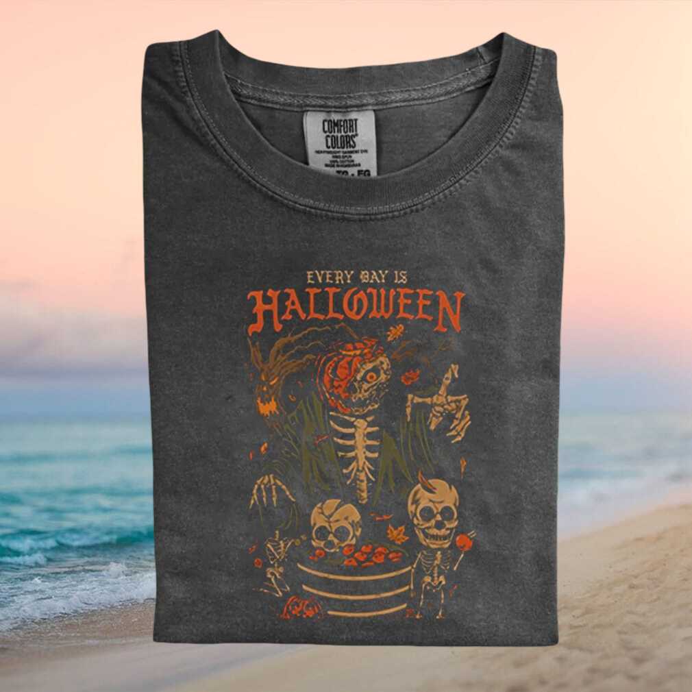 Every Day Is Halloween Spooky Skeleton Pumpkin Comfort Colors T Shirt - Limotees LLC