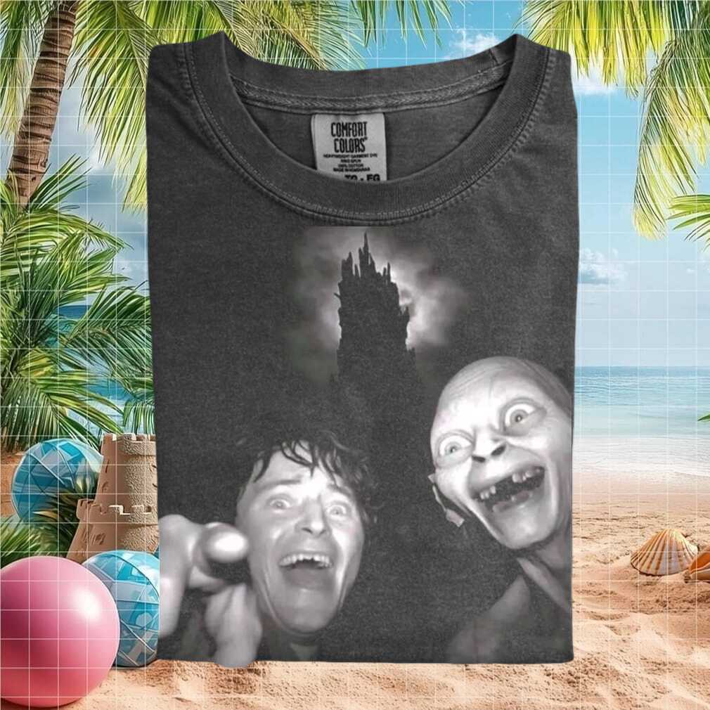 Frodo And Gollum Selfie Dark Fantasy Minimalist Graphic T Shirt - Limotees LLC