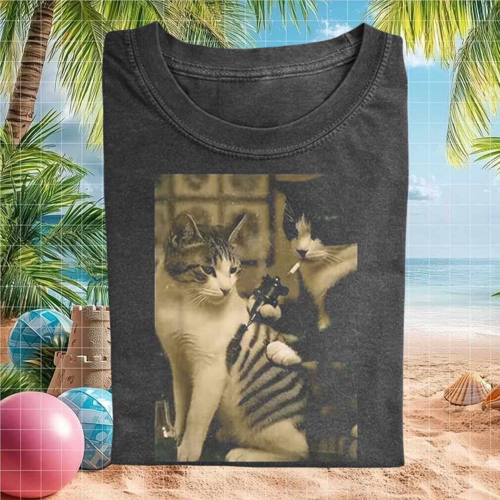 Funny Cat Tattoo Artist Smoking Cigarette Vintage Graphic T Shirt - Limotees LLC