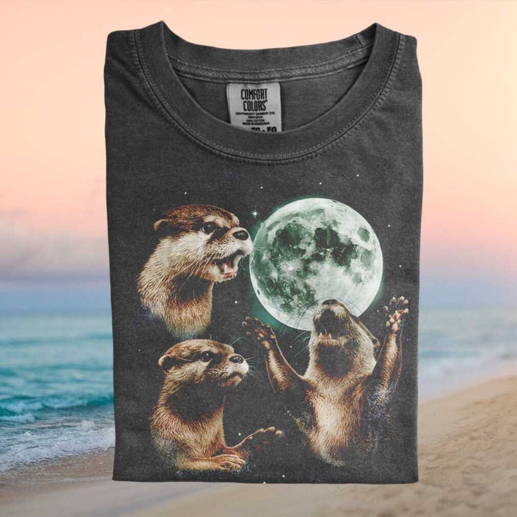 Funny Otter Worshiping The Moon Cosmic Graphic T Shirt - Limotees LLC