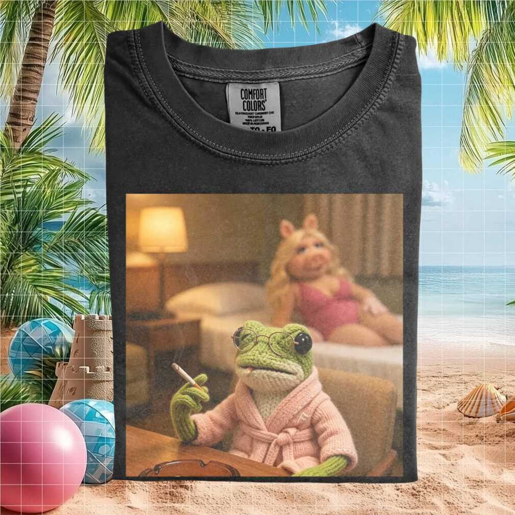 Kermit Frog Smoking In Bed With Miss Piggy Funny Meme Graphic T Shirt - Limotees LLC