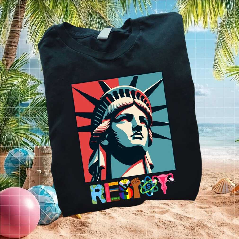 Resist Statue Of Liberty Pop Art Social Justice Equality T Shirt - Limotees LLC